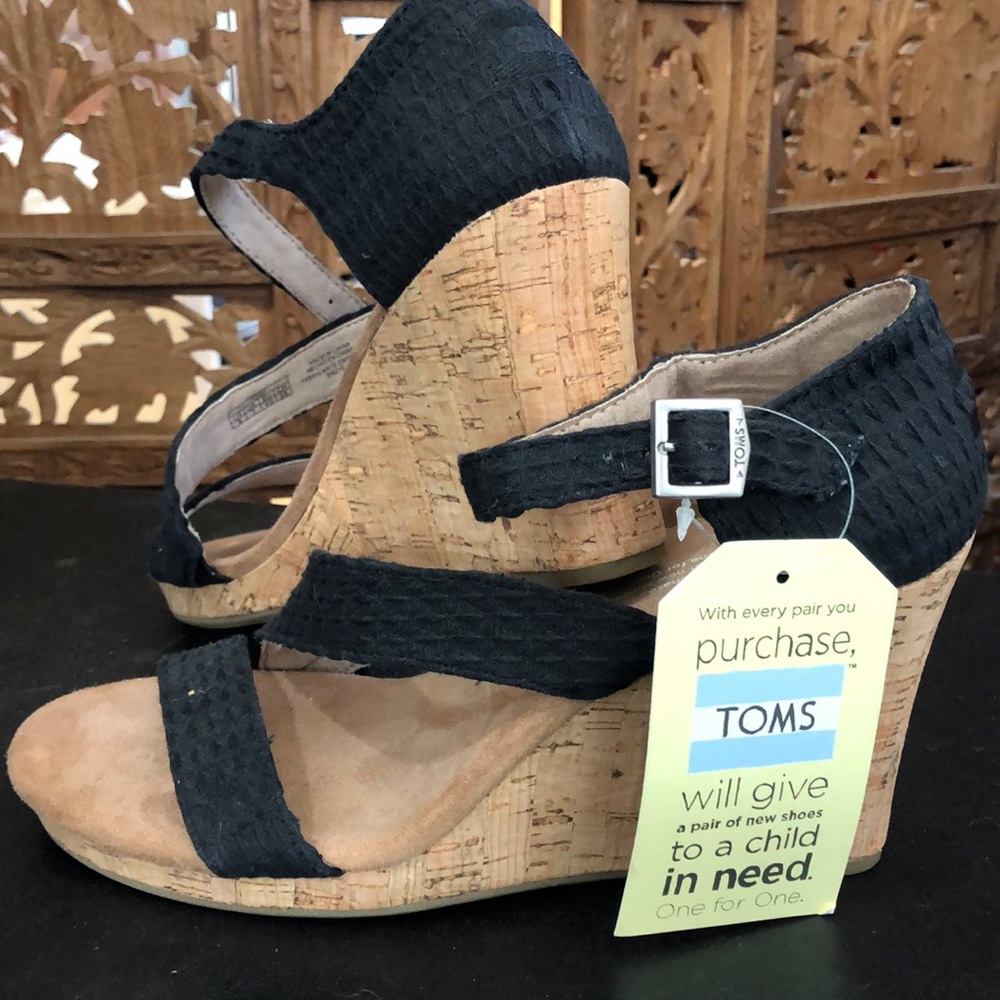 Toms Cork 4” wedges. Brand new!